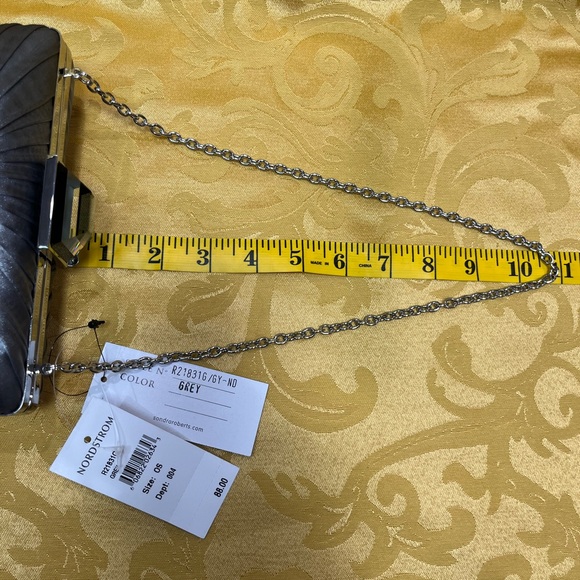 NWT Sondra Roberts Gray Silver Satin Twist Evening Clutch Optional Chain Strap - Picture 11 of 11